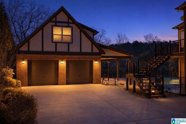 8233 CARRINGTON DRIVE, Trussville, AL 35173