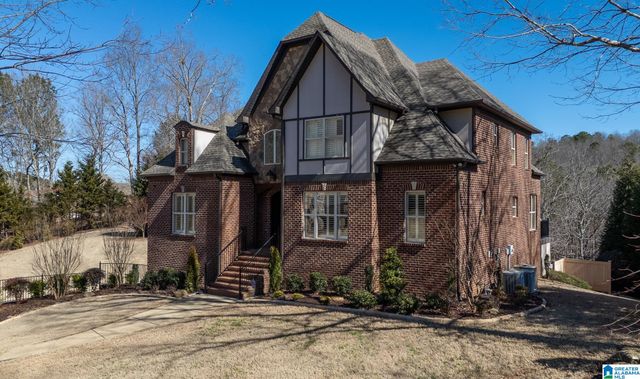 8233 CARRINGTON DRIVE, Trussville, AL 35173