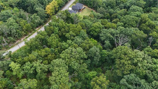 Salen Lane, Bella Vista, AR 72715