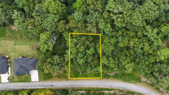 Salen Lane, Bella Vista, AR 72715