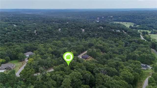 Salen Lane, Bella Vista, AR 72715