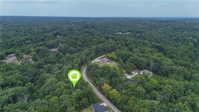 Salen Lane, Bella Vista, AR 72715