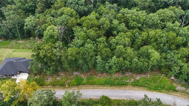 Salen Lane, Bella Vista, AR 72715