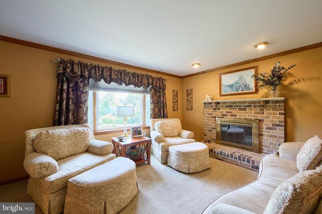 106 STEPHEN LN, Pottstown, PA 19465