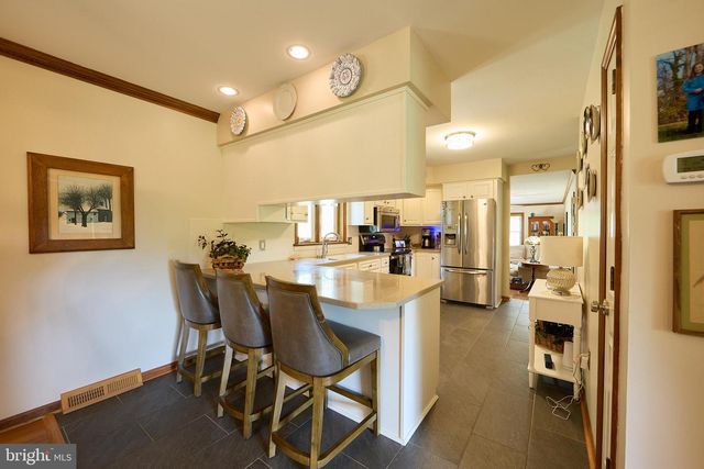 106 STEPHEN LN, Pottstown, PA 19465