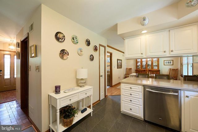 106 STEPHEN LN, Pottstown, PA 19465