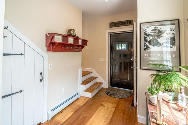 126 Washington Street, Conway, NH 03818