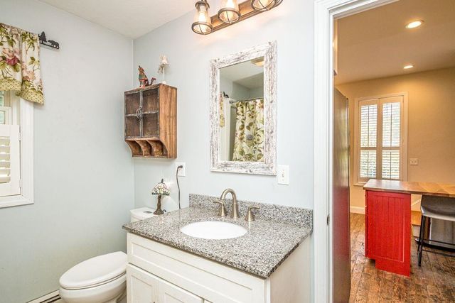 126 Washington Street, Conway, NH 03818