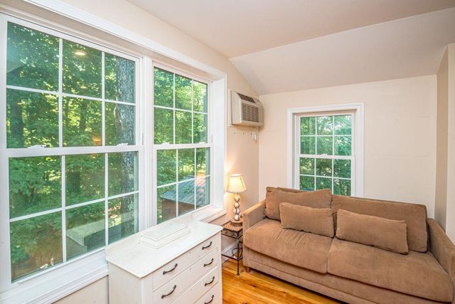 126 Washington Street, Conway, NH 03818