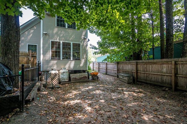 126 Washington Street, Conway, NH 03818