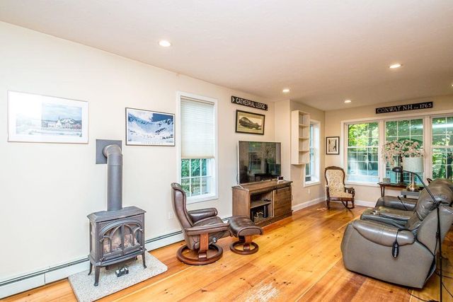 126 Washington Street, Conway, NH 03818