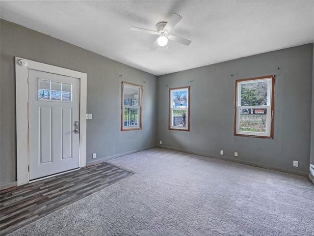 408 N 5th Street, Leavenworth, KS 66048