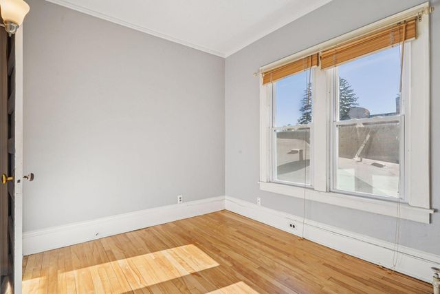 4104 Bryant Avenue S 202, Minneapolis, MN 55409