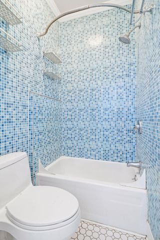 4104 Bryant Avenue S 202, Minneapolis, MN 55409