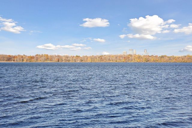 4104 Bryant Avenue S 202, Minneapolis, MN 55409