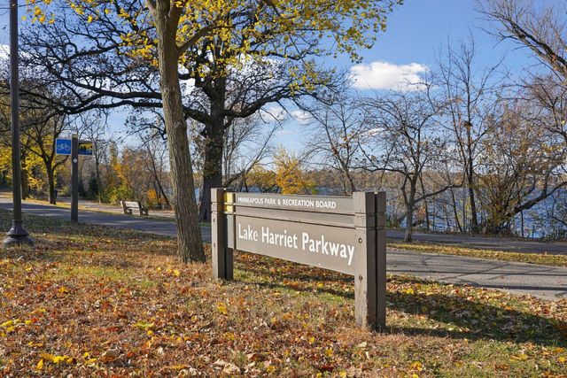 4104 Bryant Avenue S 202, Minneapolis, MN 55409