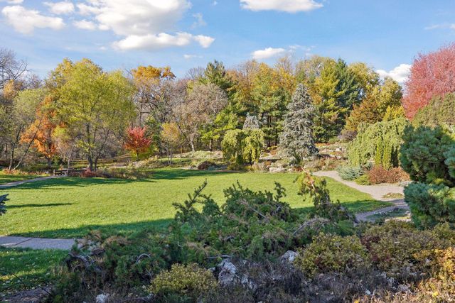 4104 Bryant Avenue S 202, Minneapolis, MN 55409