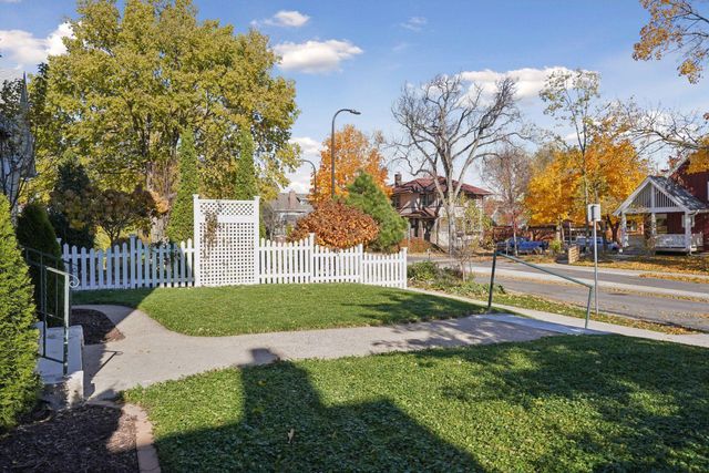 4104 Bryant Avenue S 202, Minneapolis, MN 55409