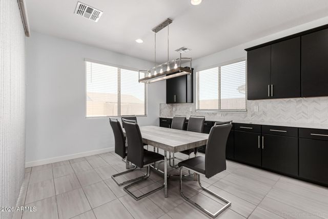 18612 W BUTLER Drive, Waddell, AZ 85355