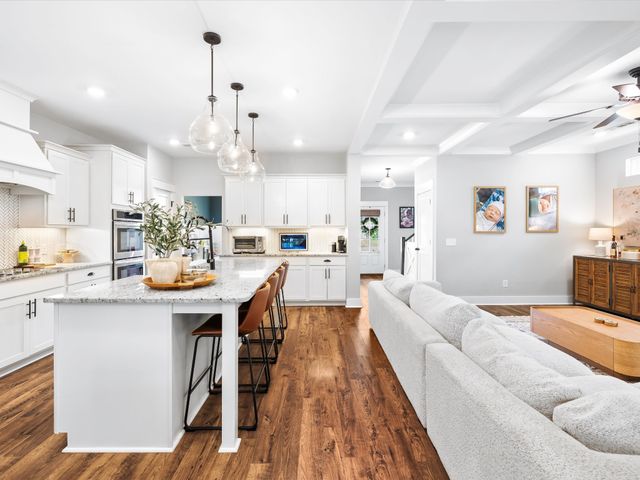 1107 Owen Layne Dr, Murfreesboro, TN 37129