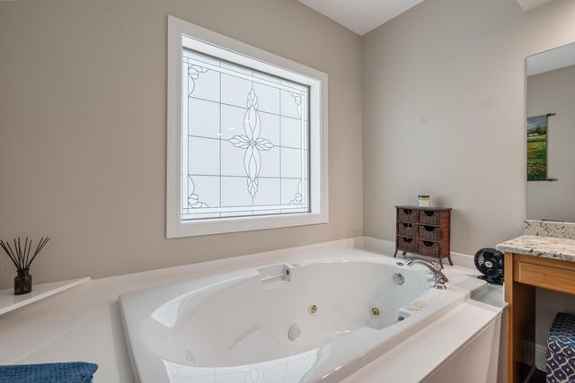 34 and 36 Mariposa Way, Hot Springs Village, AR 71909