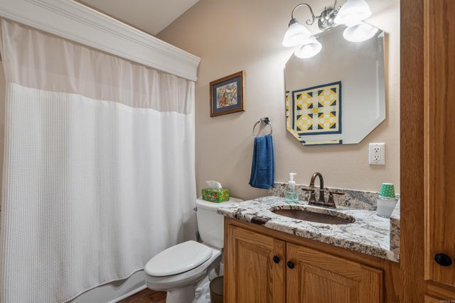 34 and 36 Mariposa Way, Hot Springs Village, AR 71909