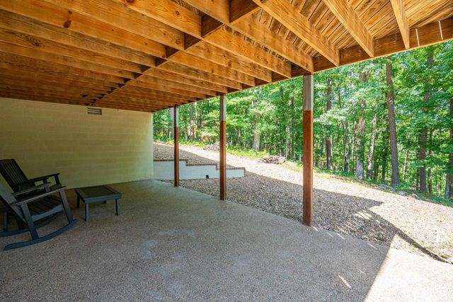 34 and 36 Mariposa Way, Hot Springs Village, AR 71909