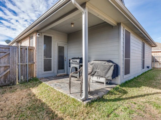 11931 Arbor Lake Road, Rhome, TX 76078