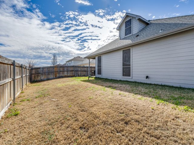 11931 Arbor Lake Road, Rhome, TX 76078