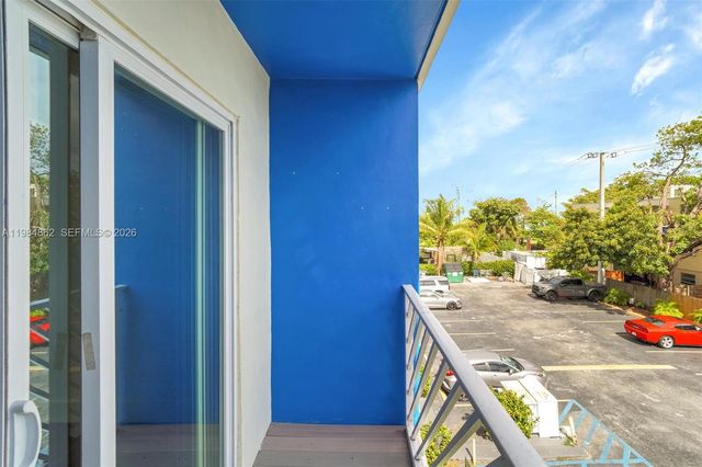 4335 NW South Tamiami Canal Dr 304, Miami, FL 33126