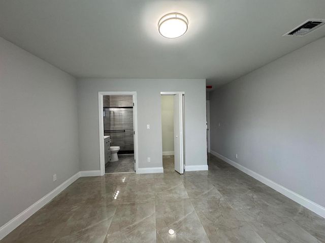 400 NE 30th Street 2, Pompano Beach, FL 33064
