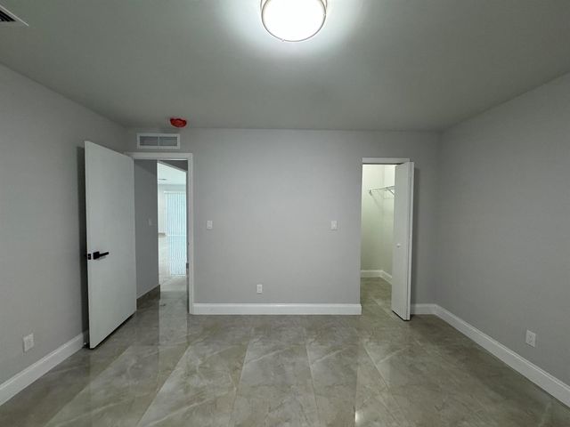 400 NE 30th Street 2, Pompano Beach, FL 33064