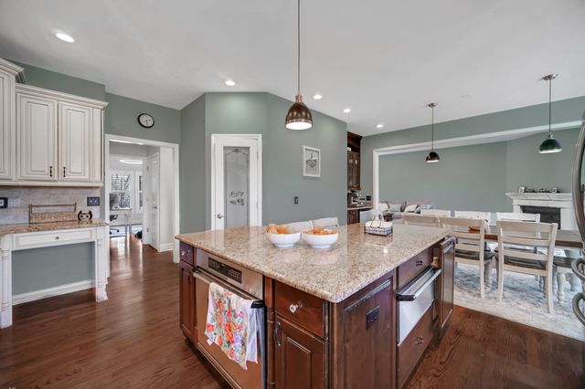 0N745 Bartelt Road, Geneva, IL 60134