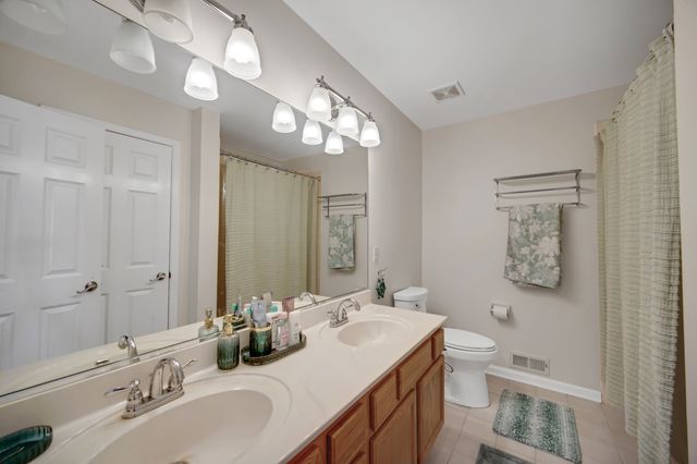 0N745 Bartelt Road, Geneva, IL 60134