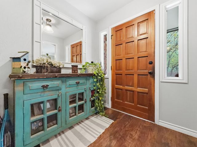 206 Navajo Trail, Hamilton, TX 76531