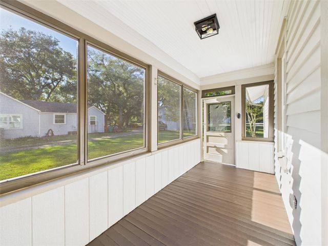 1010 Ross Street, La Marque, TX 77568