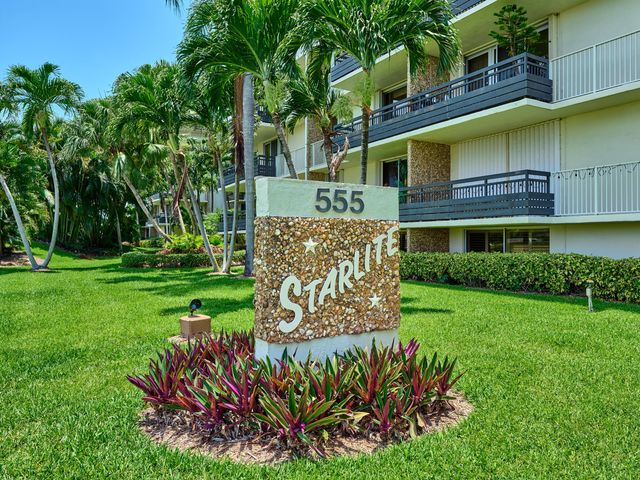 555 NW 4th Avenue 401, Boca Raton, FL 33432