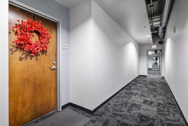 350 Saint Peter Street 512, Saint Paul, MN 55102