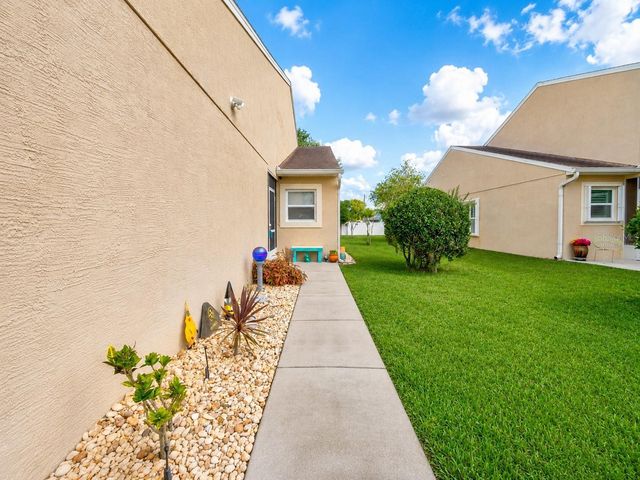 2213 HAWKS COVE CIRCLE, New Smyrna Beach, FL 32168