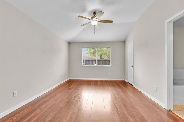 2726 Fox View Circle, Spring, TX 77386