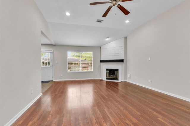 2726 Fox View Circle, Spring, TX 77386