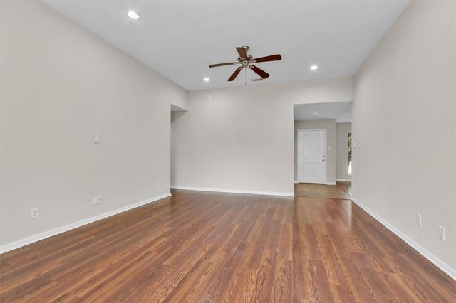 2726 Fox View Circle, Spring, TX 77386