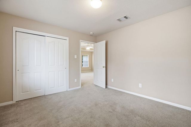 2021 Woodglen DR, Round Rock, TX 78681
