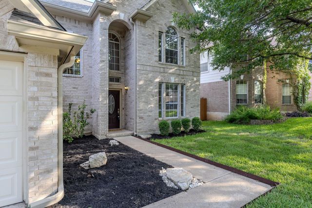 2021 Woodglen DR, Round Rock, TX 78681