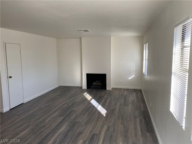 3911 Cambridge Street 4, Las Vegas, NV 89119