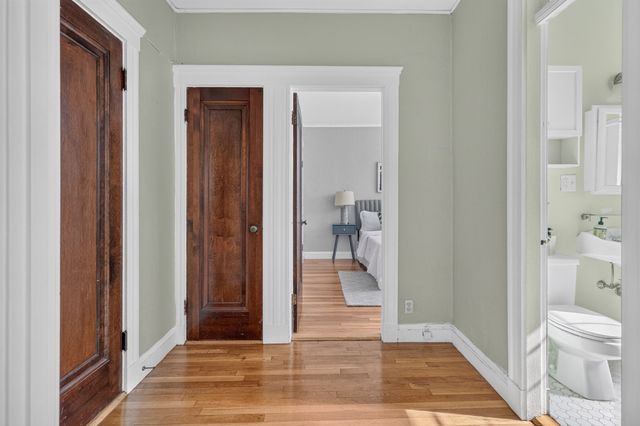 1945 Commonwealth Ave 62, Boston, MA 02135