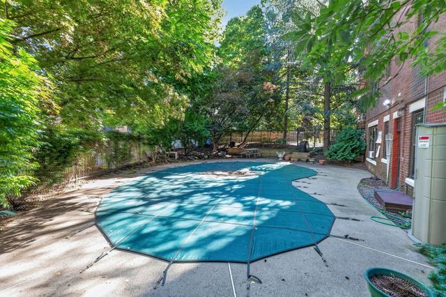 1945 Commonwealth Ave 62, Boston, MA 02135