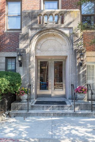 1945 Commonwealth Ave 62, Boston, MA 02135