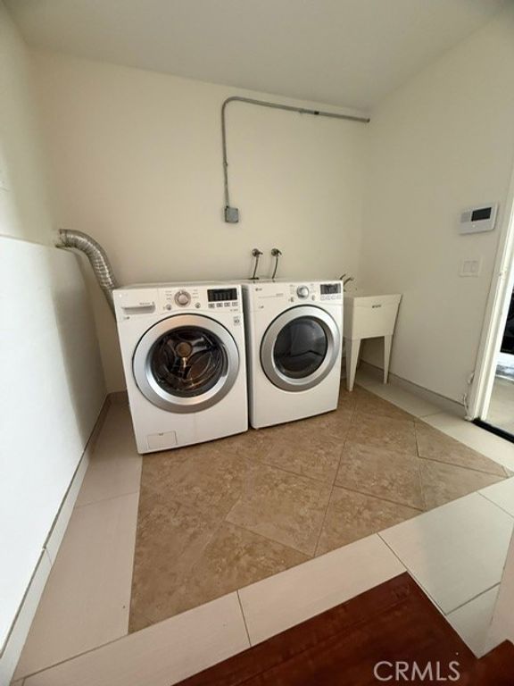Image 21 of property listing at 2800 Plaza Del Amo 38, Torrance, CA 90503