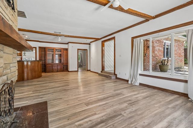 3108 Wingren Road, Irving, TX 75062